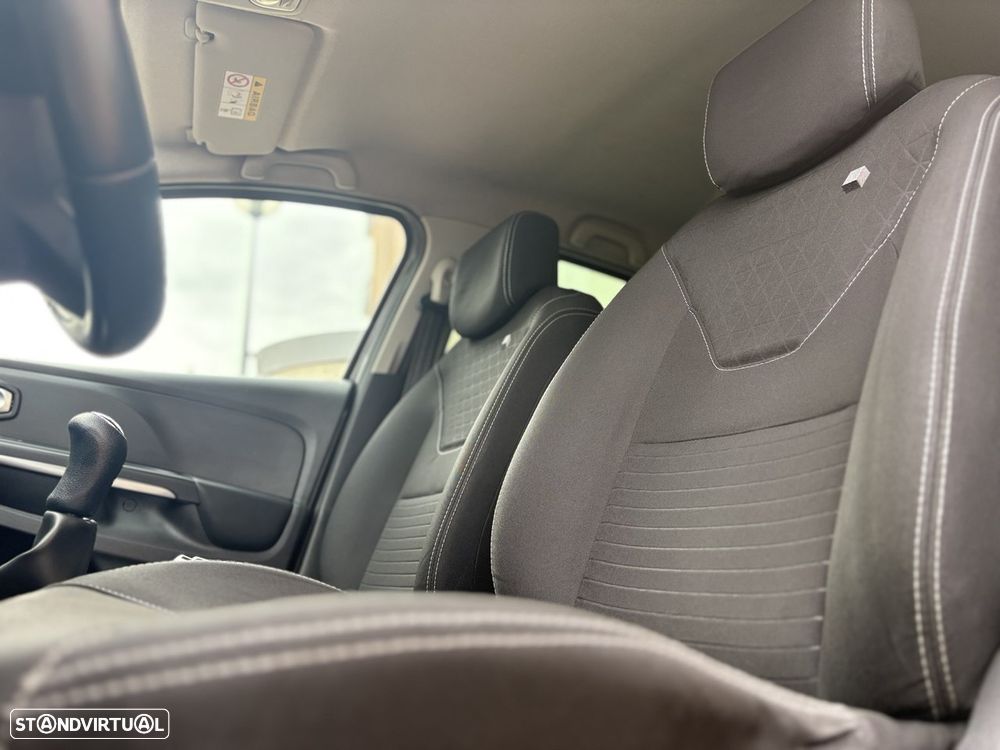Renault Clio 1.5 dCi Limited - 16