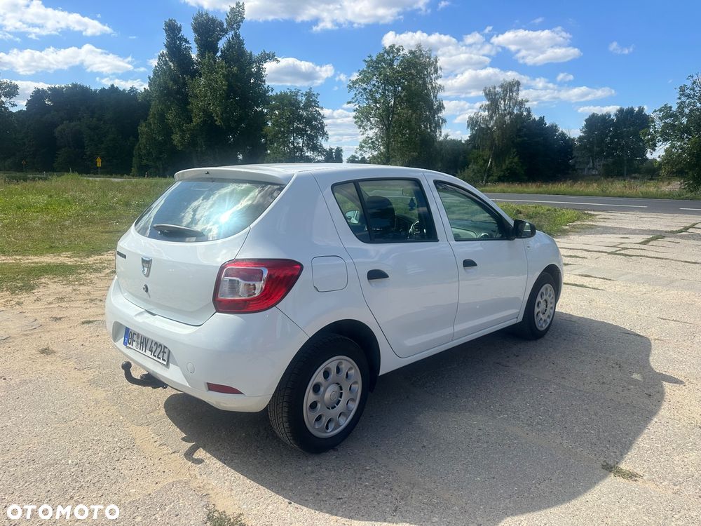 Dacia Sandero 1.2 16V 75 Essentiel - 8