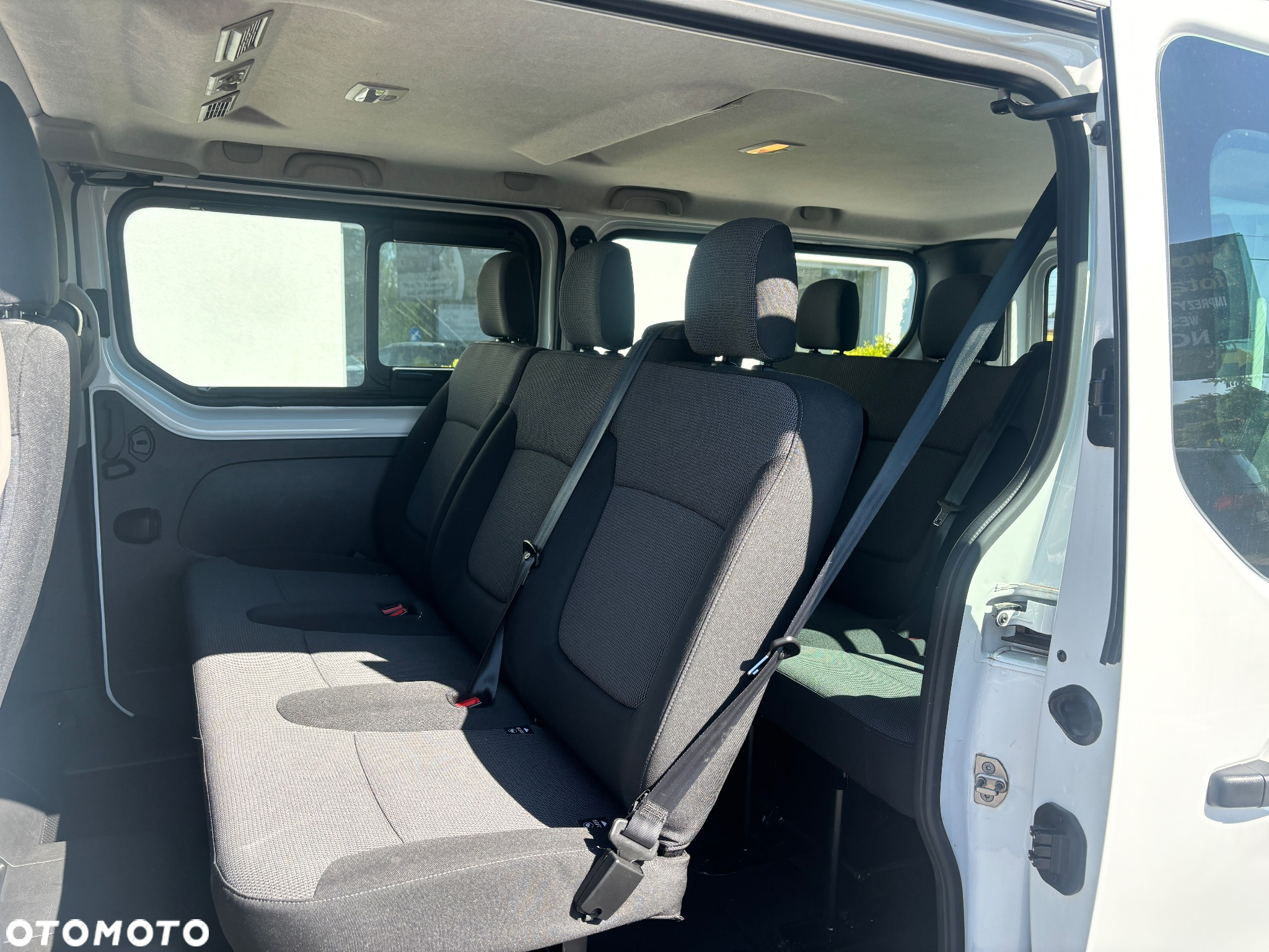 Renault Trafic 2.0 dCi L2H1 HD Extra (bryg.) - 12