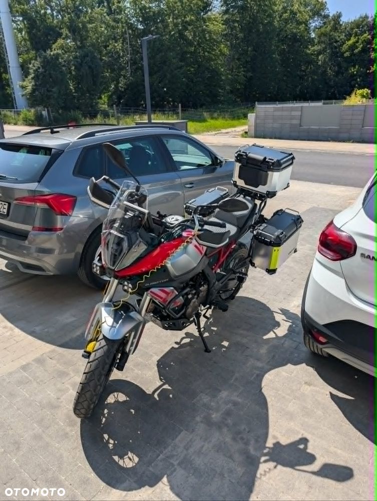 QJMOTOR SRT 600SX - 1