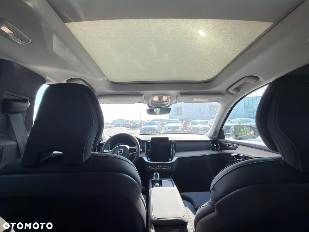 Volvo XC 90 - 12