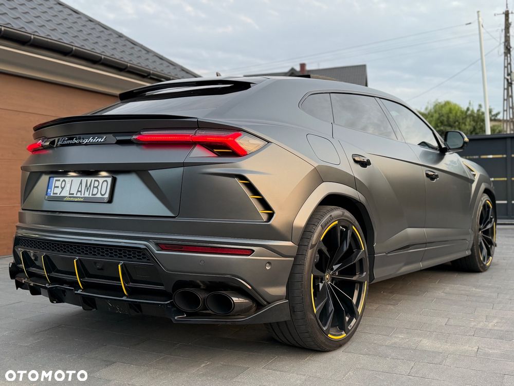 Lamborghini Urus Standard - 8