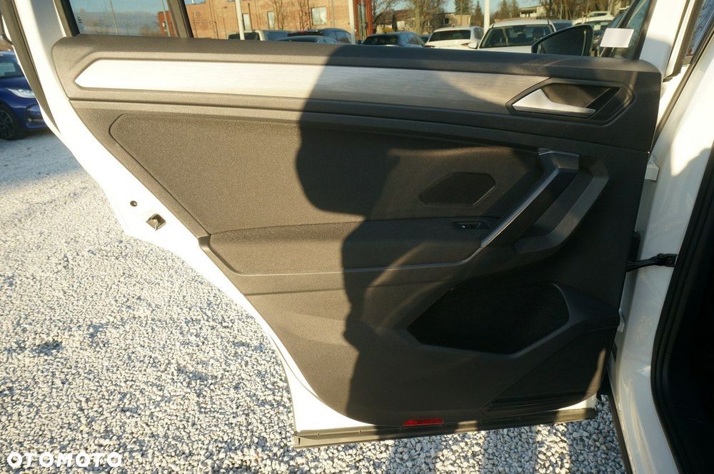 Volkswagen Tiguan Allspace - 24
