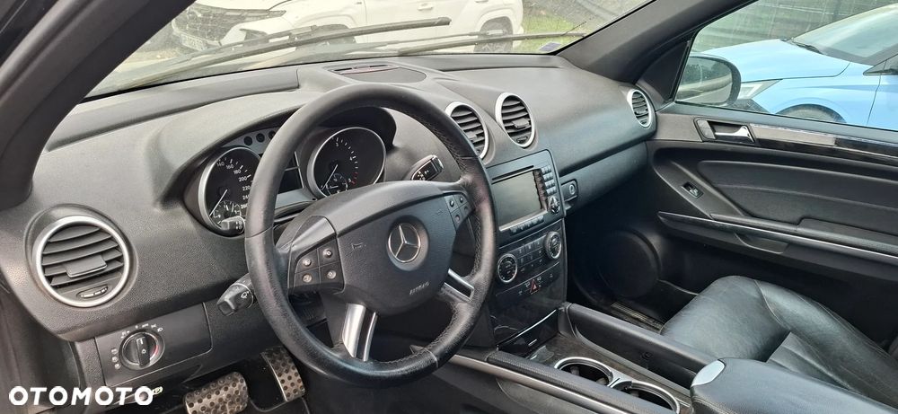 Mercedes-Benz ML 320 CDI 4Matic 7G-TRONIC - 11