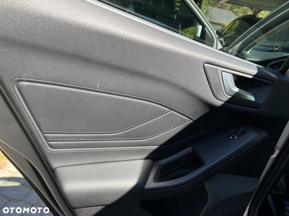 Ford Focus 2.0 EcoBlue Titanium Business - 13