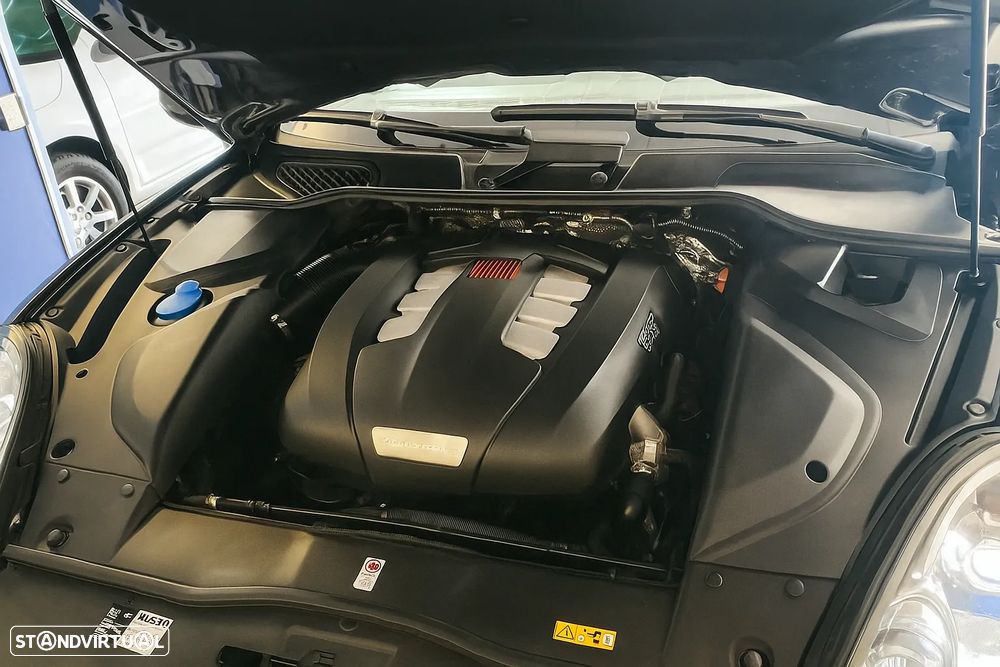 Porsche Cayenne S E-Hybrid - 9