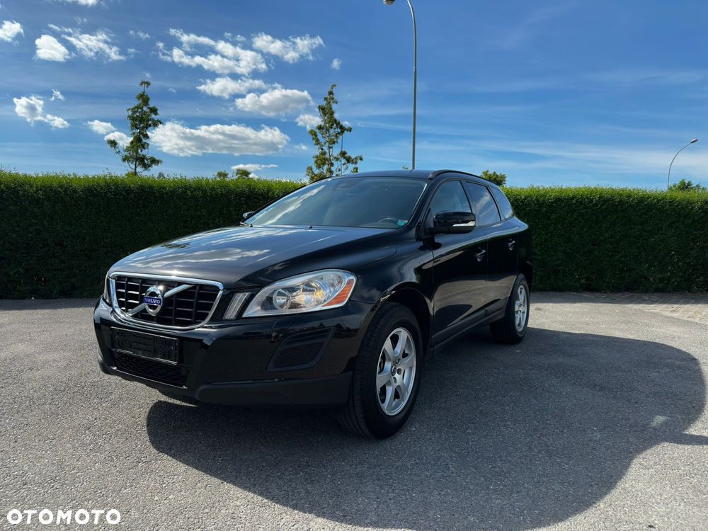 Volvo XC 60 D3 Momentum - 1