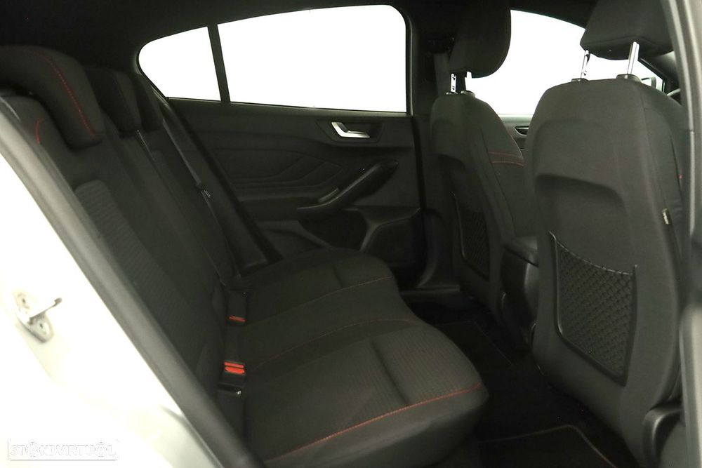 Ford Focus 1.0 EcoBoost MHEV ST-Line X Aut. - 21