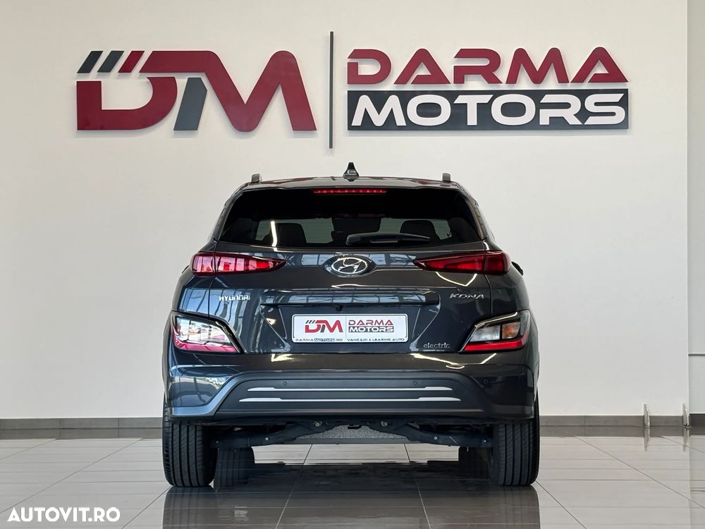 Hyundai KONA Select - 20