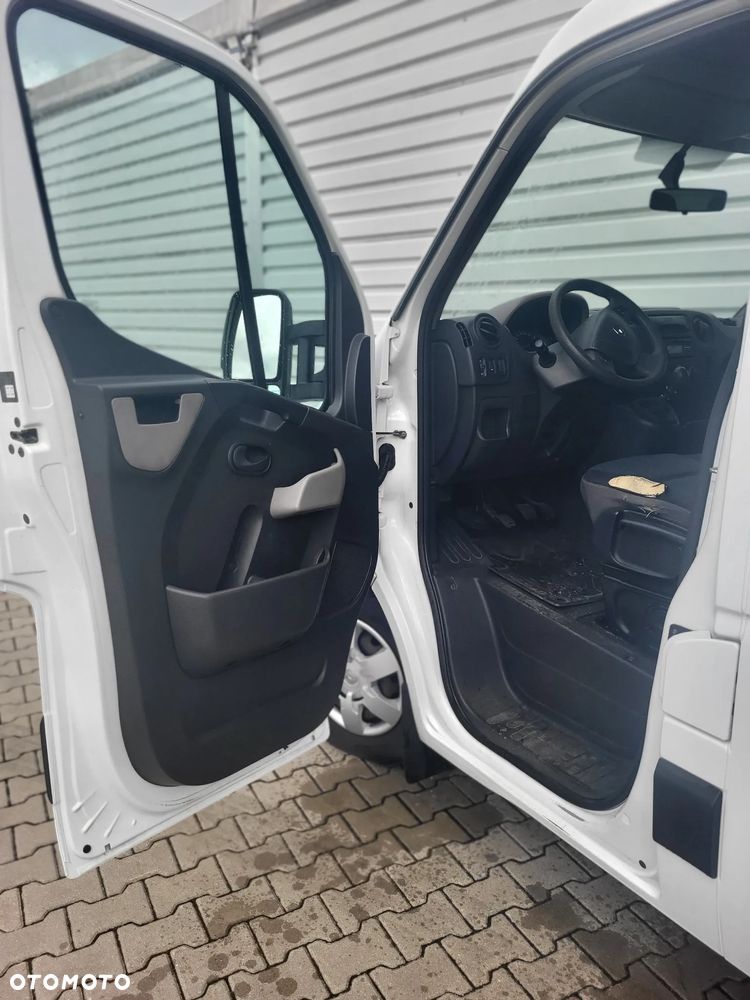 Renault Master - 3