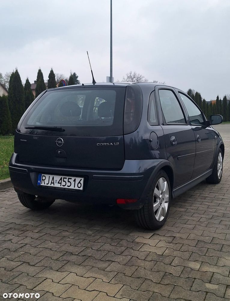 Opel Corsa - 4