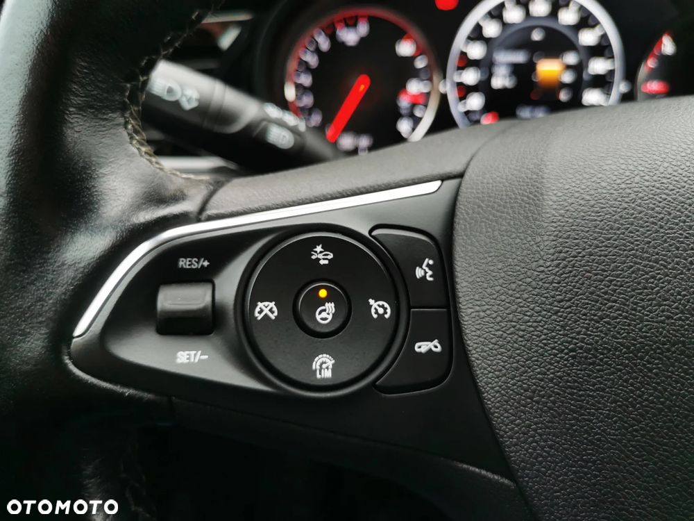 Opel Insignia 1.5 T Elite S&S - 29