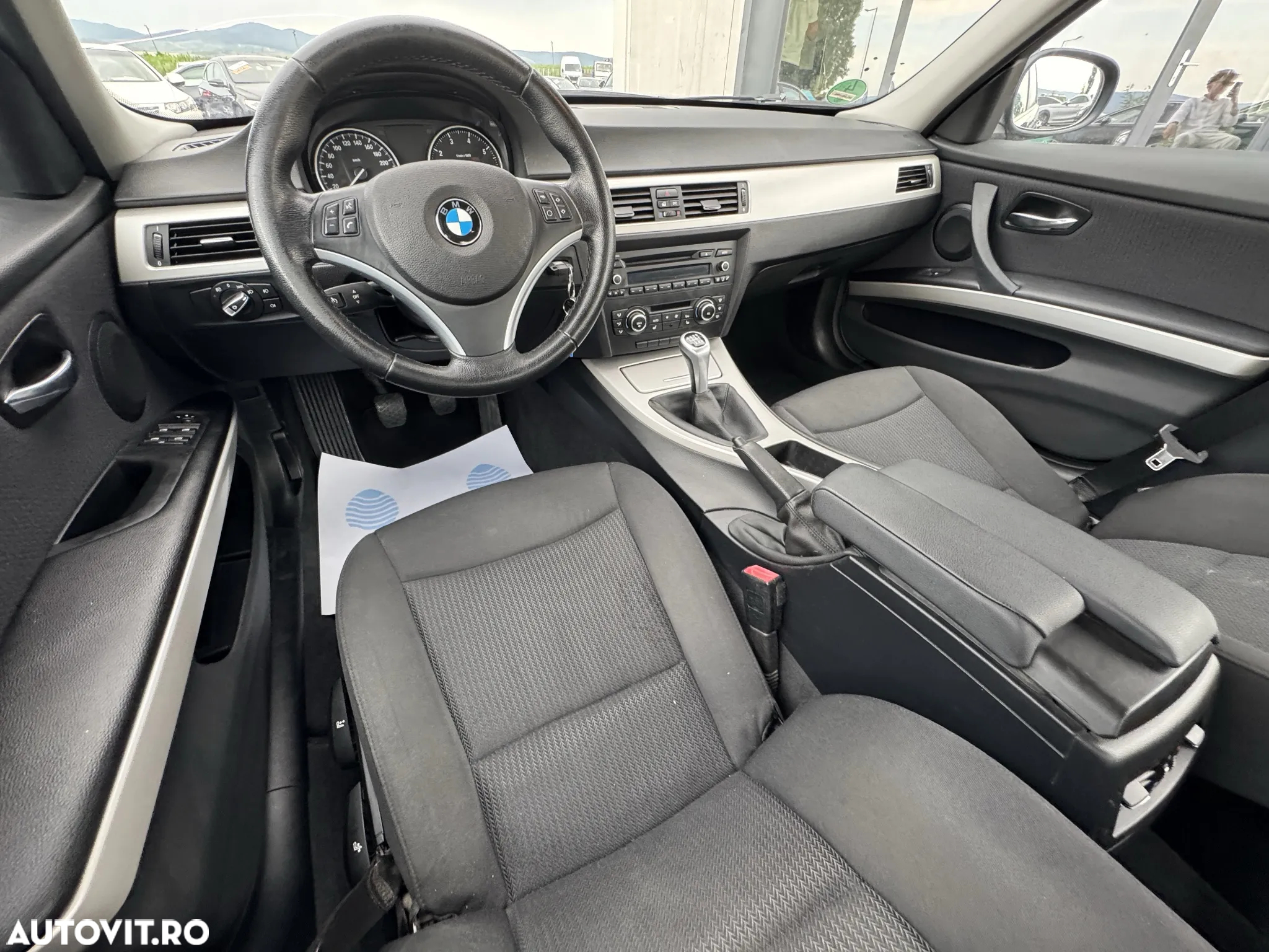 BMW Seria 3 318i Edition Lifestyle - 28