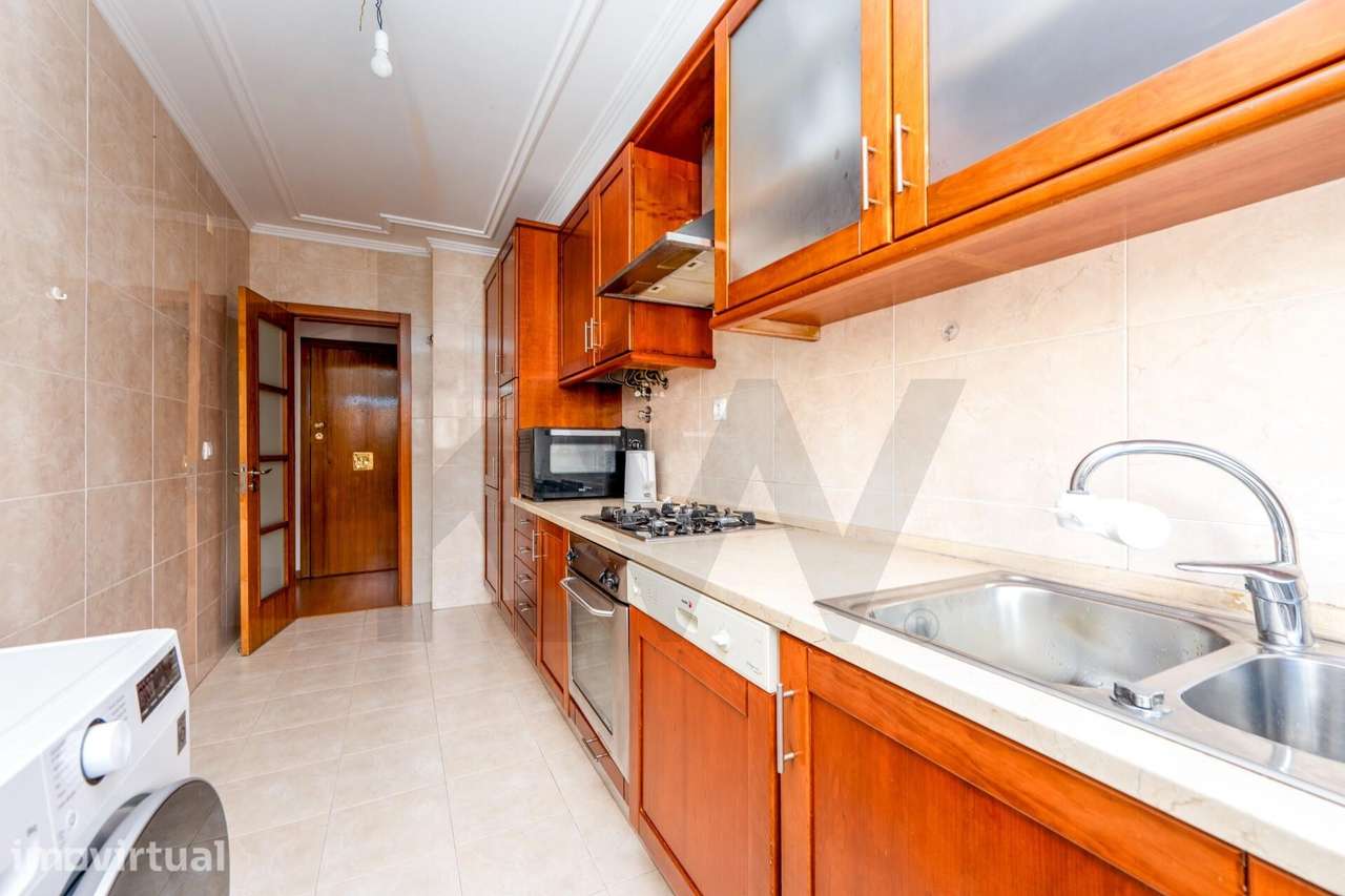 Apartamento Luminoso T1 com 65 m2  ABP e Arrecadação em Povos – Vila F - Grande imagem: 4/18