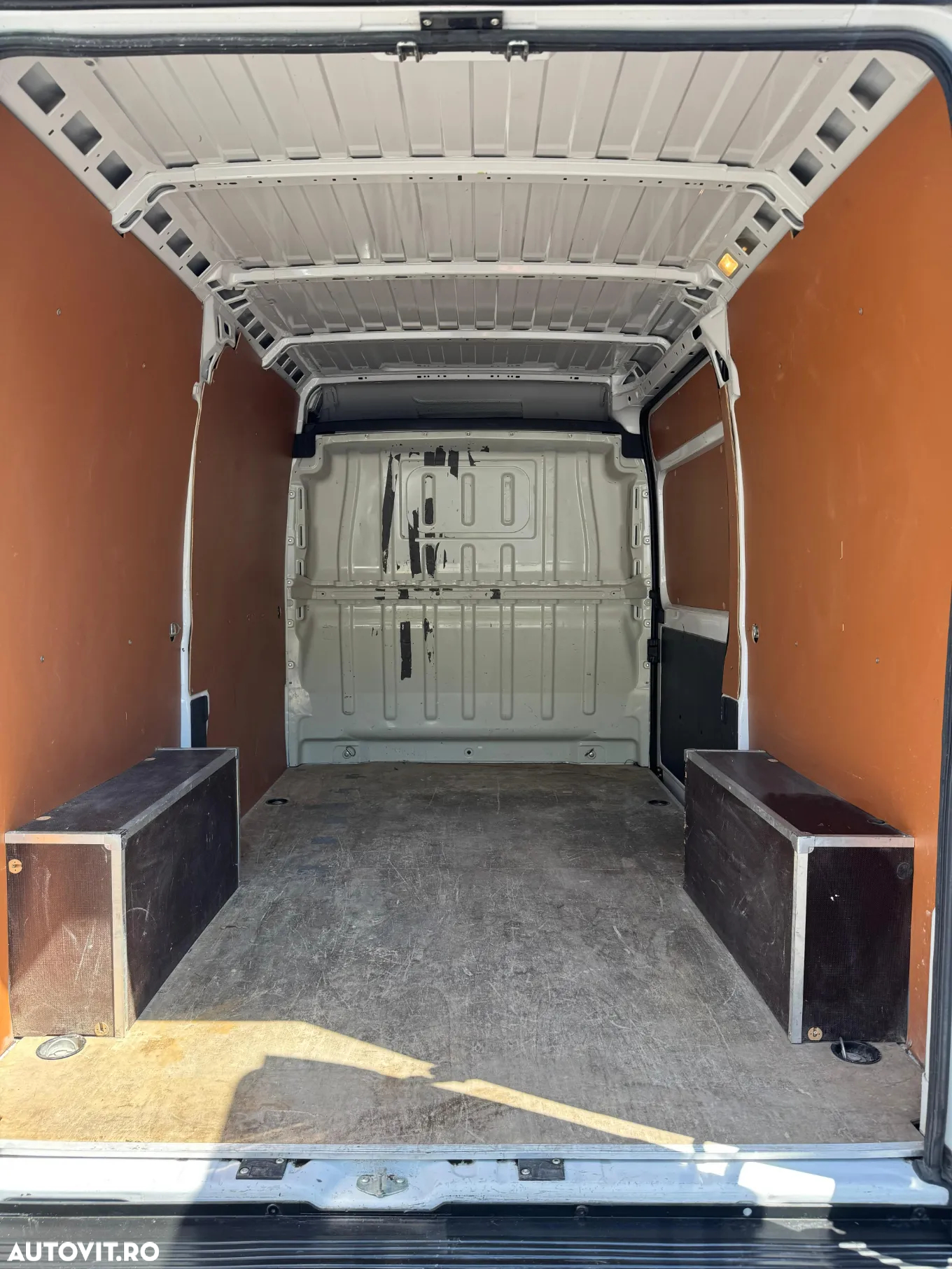 Peugeot Boxer L2H2 2.2 BlueHDI 120cp Business - 11