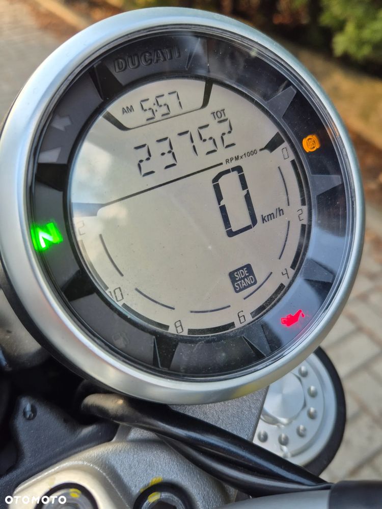 Ducati Scrambler - 15