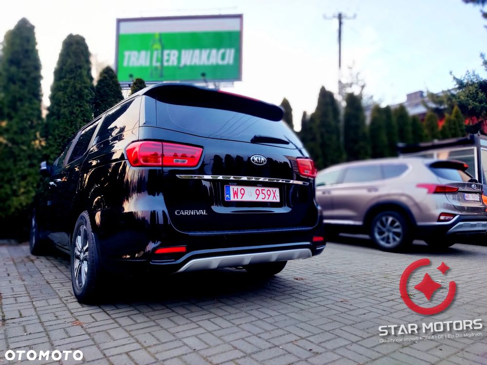 Kia Carnival - 36