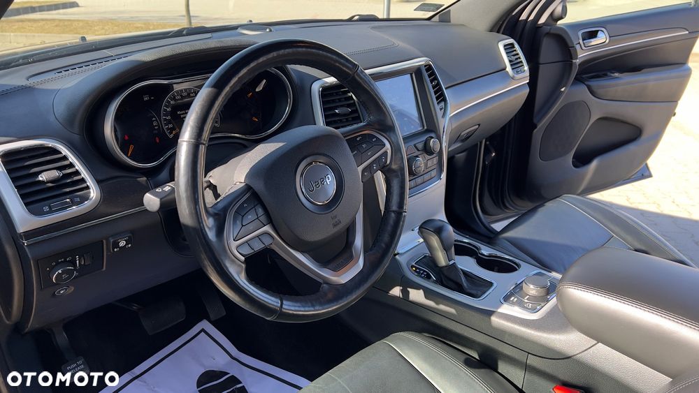 Jeep Grand Cherokee 5.7 V8 HEMI Summit - 13