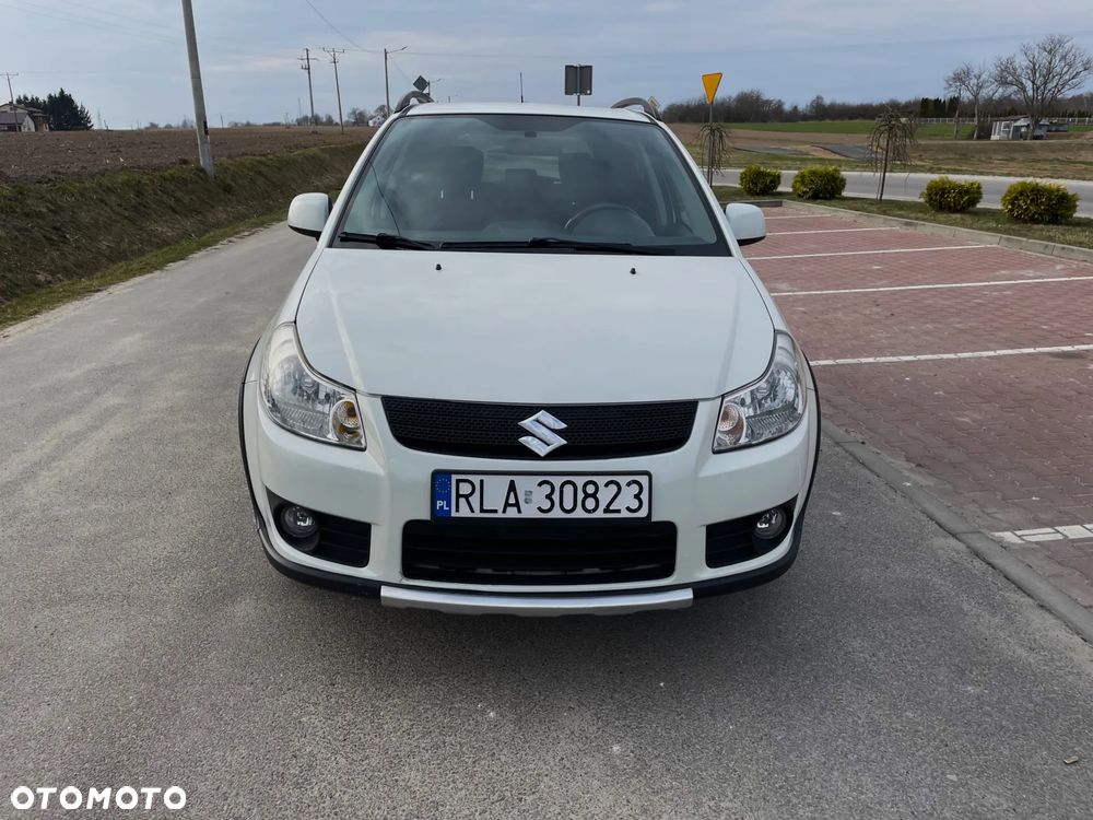 Suzuki SX4 1.6 VVT 4x2 Comfort Dance - 2