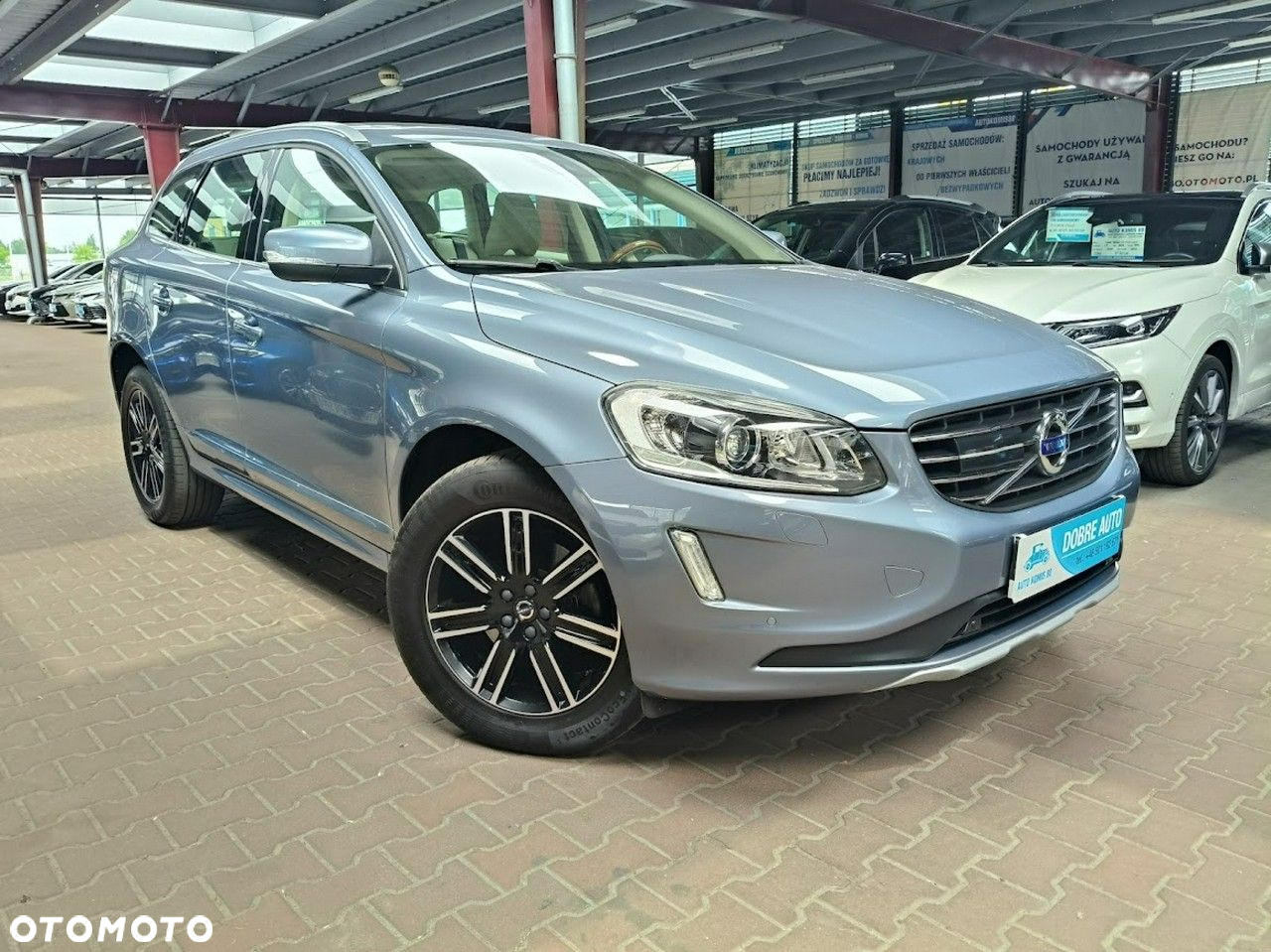 Volvo XC 60 D3 Geartronic Summum - 4