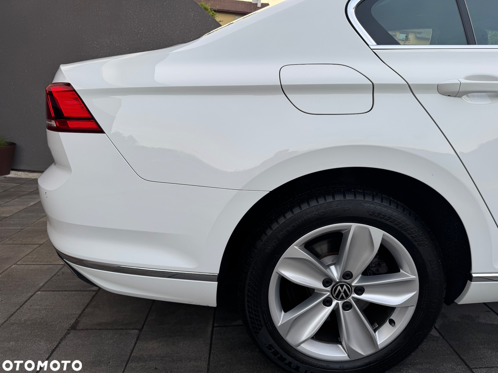 Volkswagen Passat 2.0 TSI Elegance DSG - 15