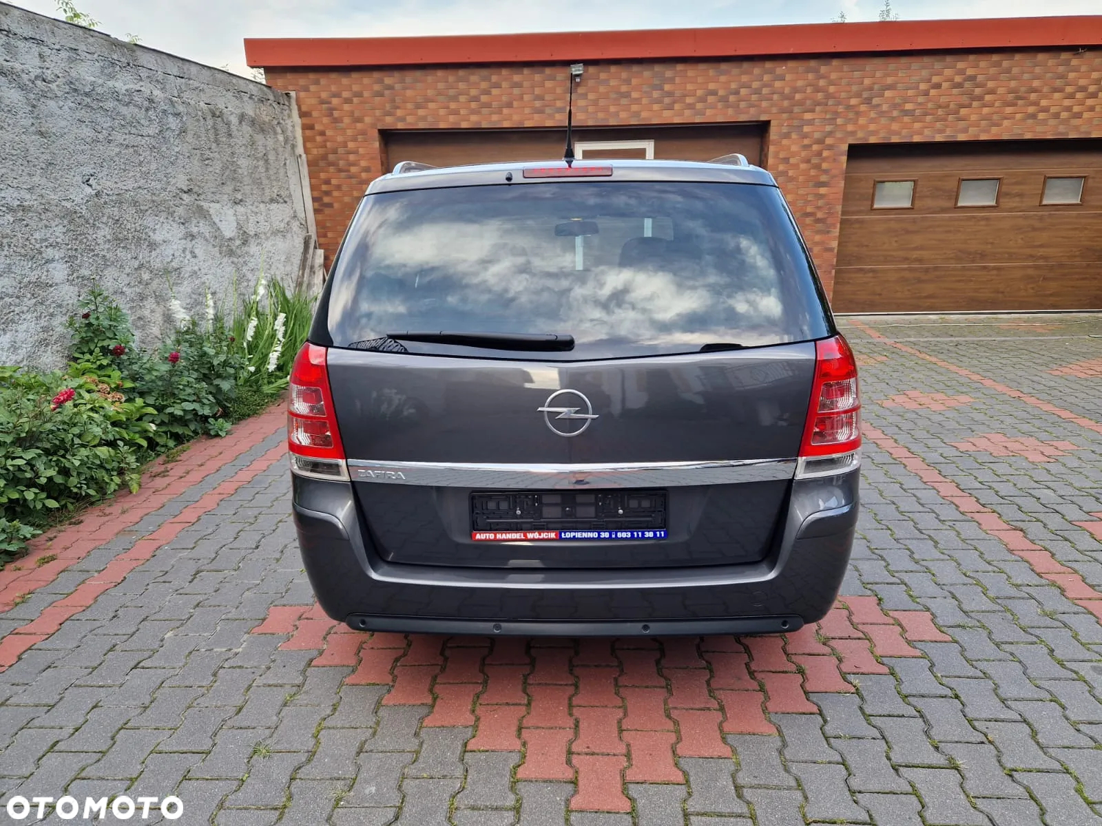 Opel Zafira 1.8 Cosmo EasyTronic - 7