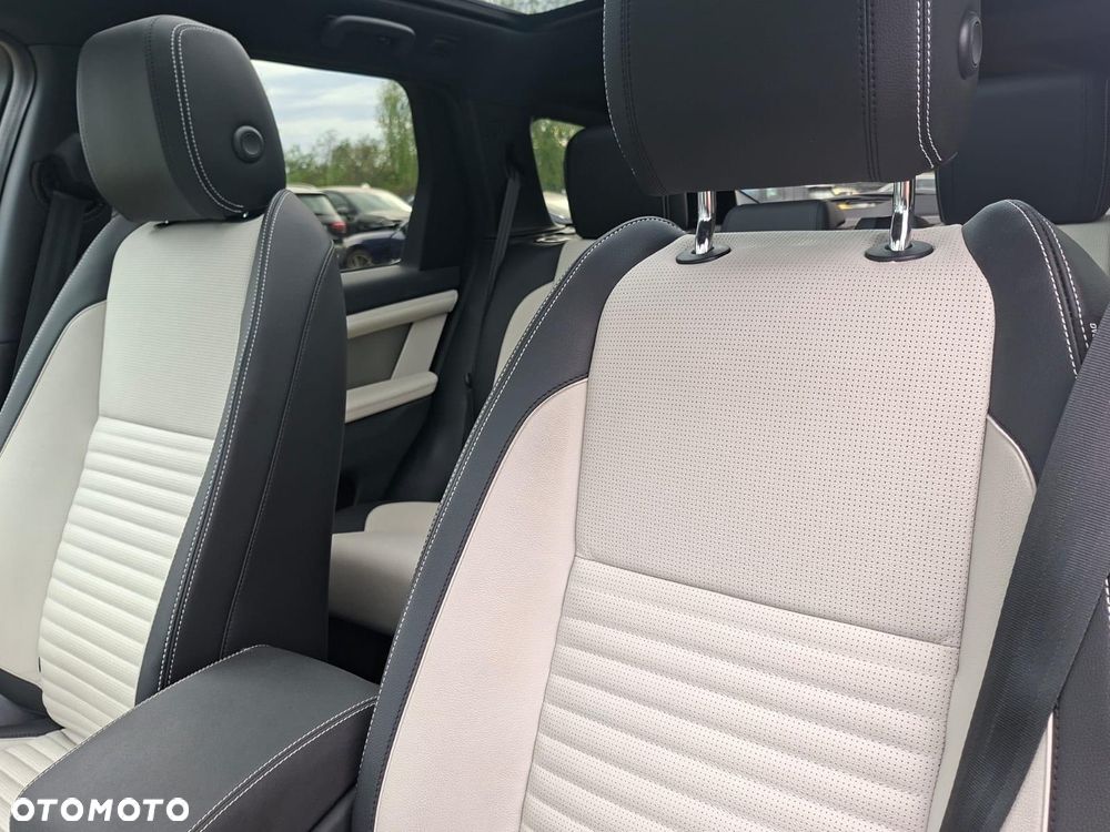 Land Rover Discovery Sport D200 Dynamic SE - 27
