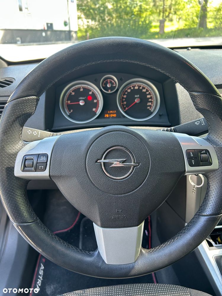 Opel Astra 1.7 CDTI 111 - 11