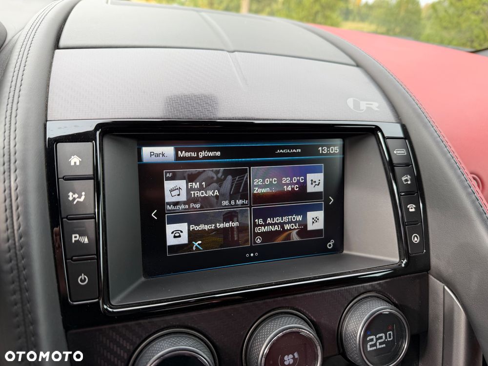 Jaguar F-Type R AWD - 27