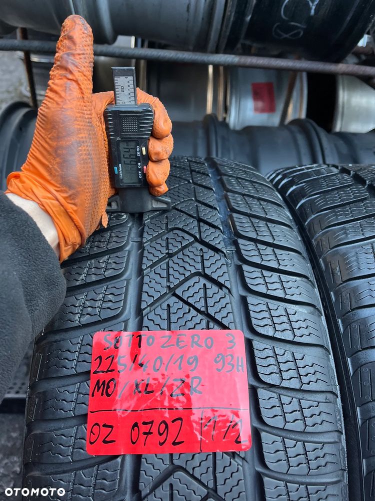 225 40 19 Pirelli Sottozero 3 MO XL 2szt Zima - 6