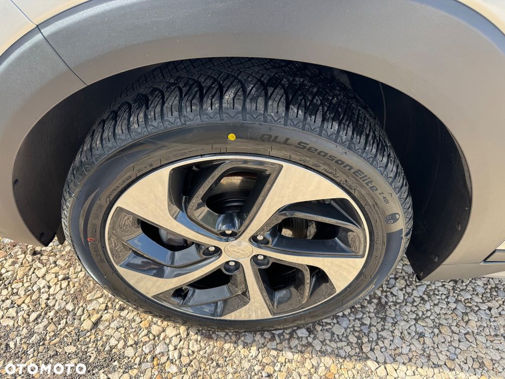 Hyundai Tucson 1.6 T-GDi Premium 4WD DCT - 16