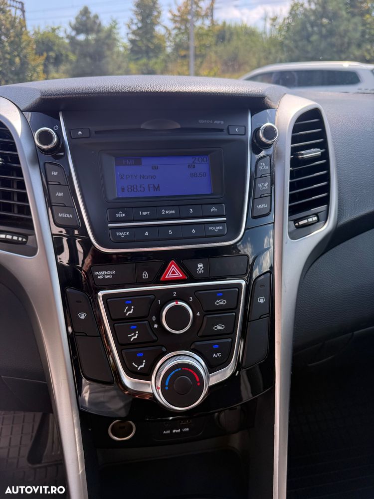 Hyundai i30 1.4MPi Comfort - 11