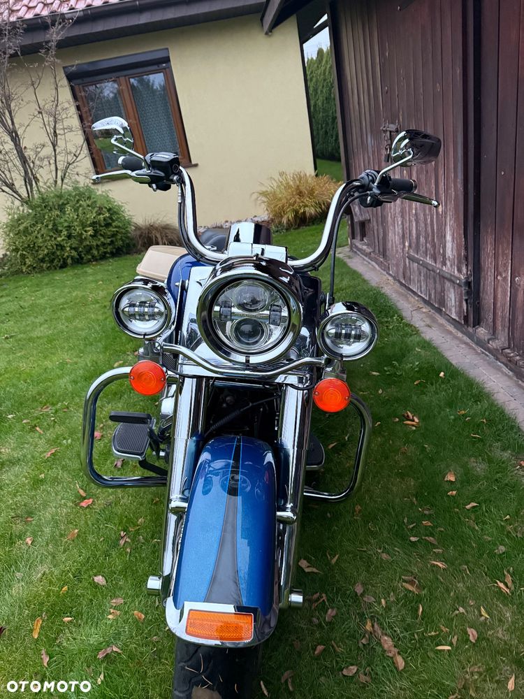 Harley-Davidson Touring Road King - 10