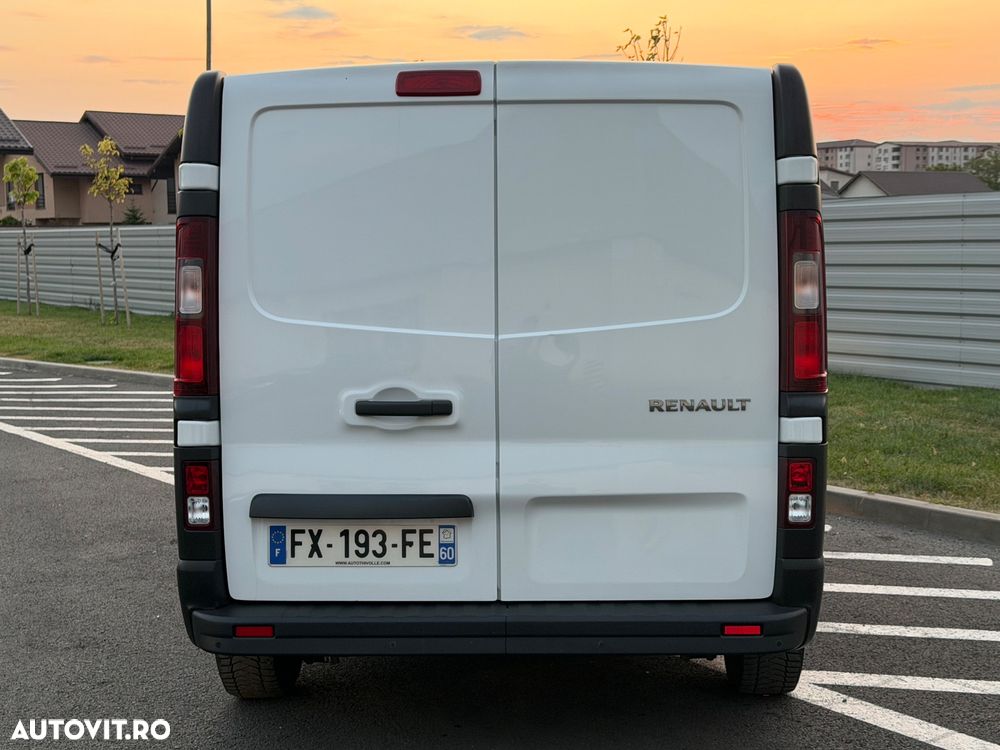 Renault Trafic - 6