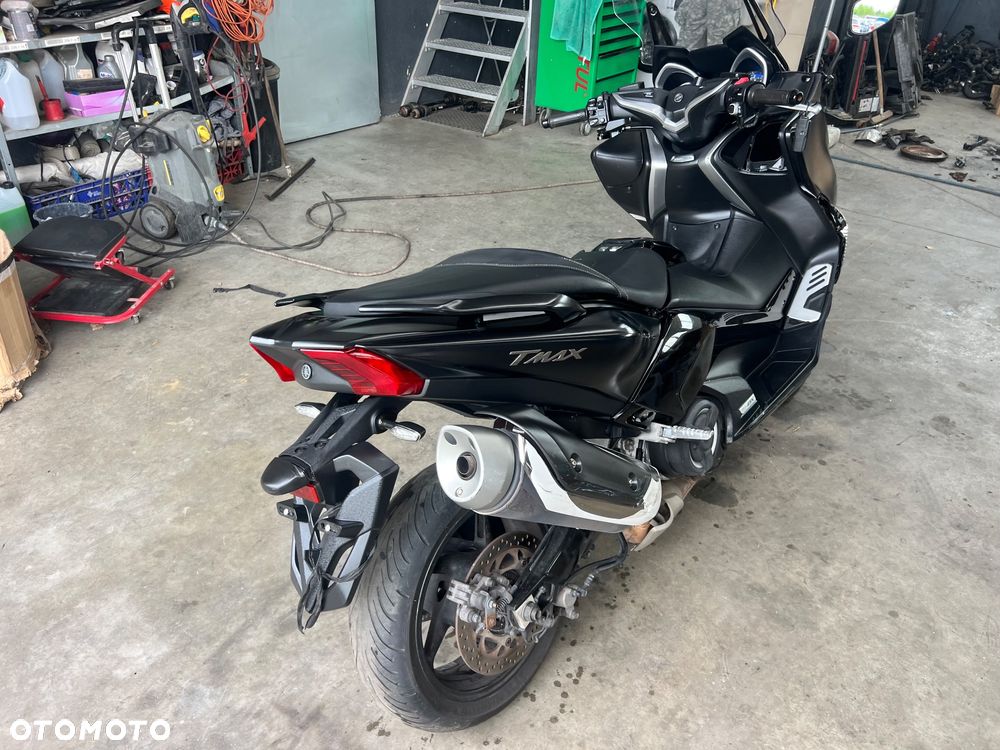 Yamaha Tmax - 3