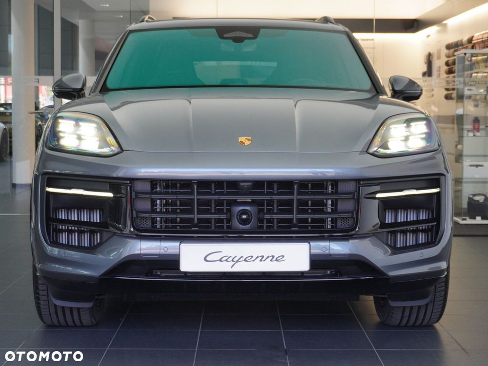 Porsche Cayenne GTS - 6