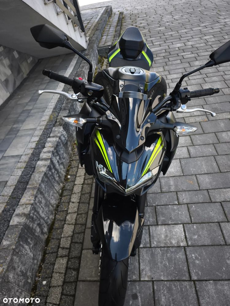 Kawasaki Z 900 - 36