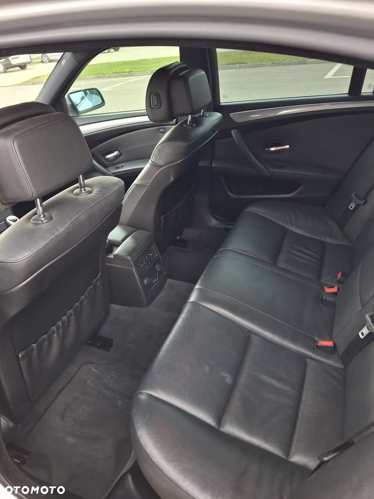 BMW Seria 5 520d - 9