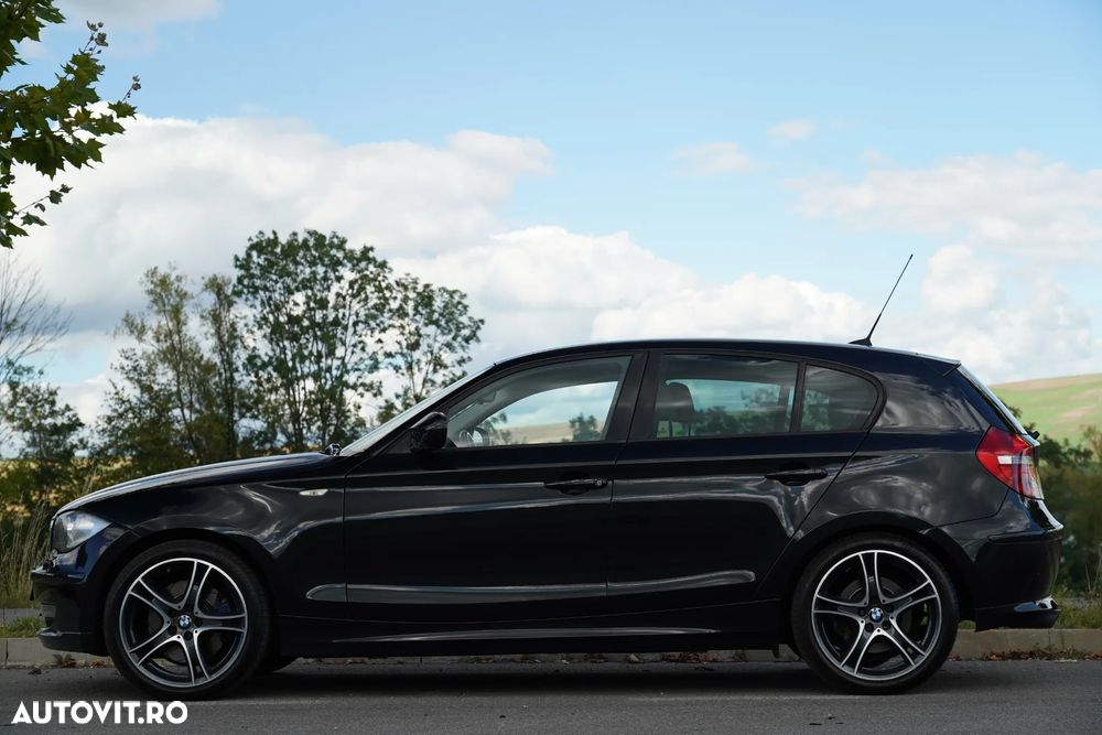 BMW Seria 1 123d DPF Aut. Edition Sport - 17