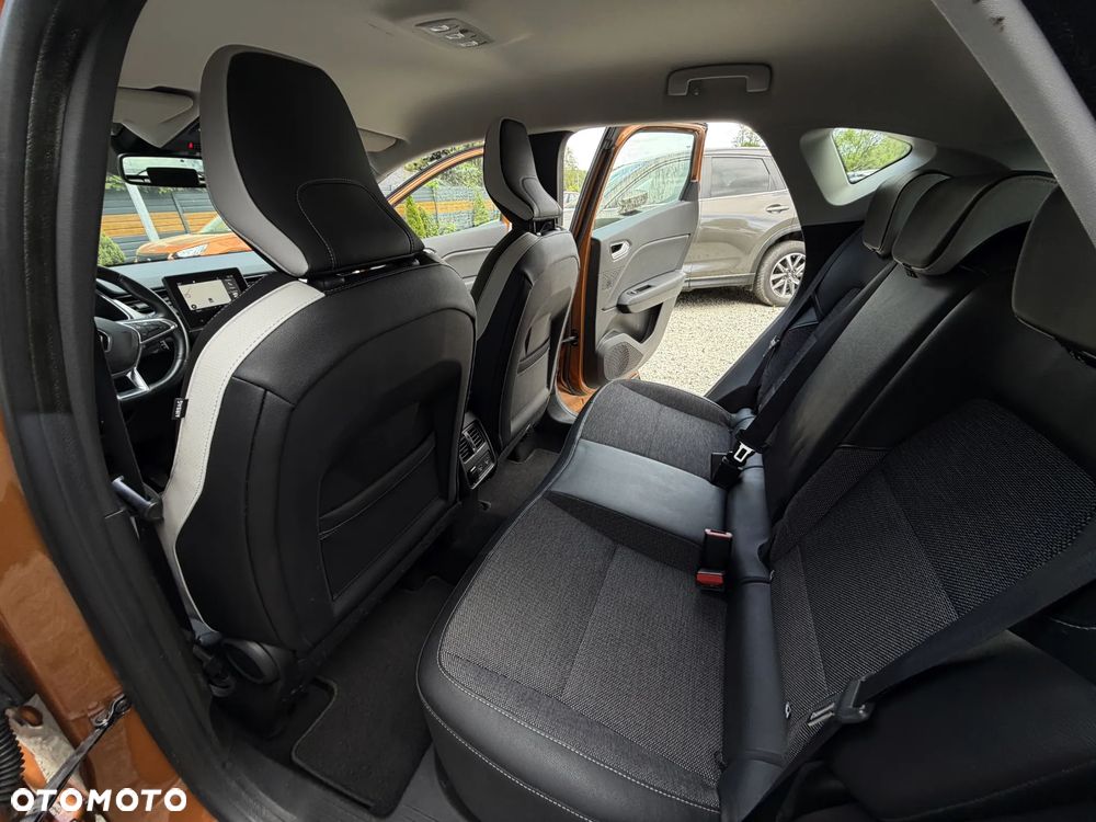 Renault Captur TCe 100 BUSINESS EDITION - 18