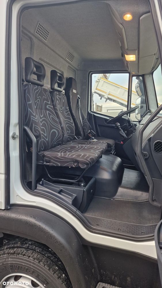 Iveco Eurocargo 120e18 Kiper Wywrot 4x2 Blokada trzy osoby - 19