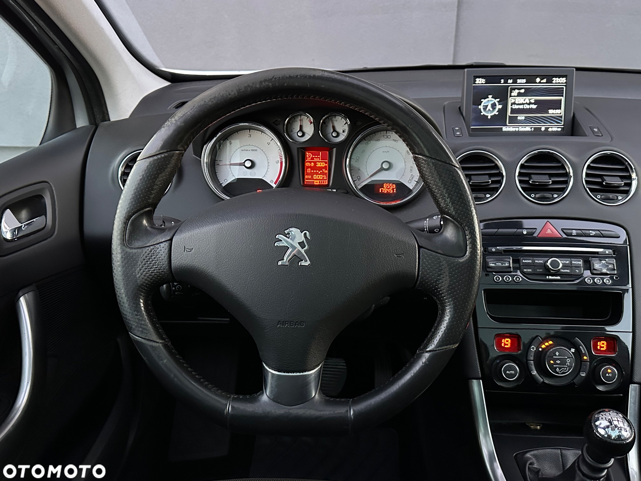 Peugeot 308 SW e-HDi FAP 115 Stop&Start Business Line Niveau 2 - 30