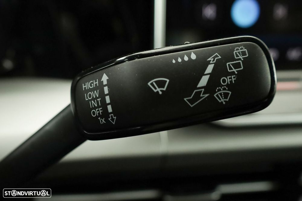 VW Golf 1.5 TSI e-Hybrid Life DSG - 18