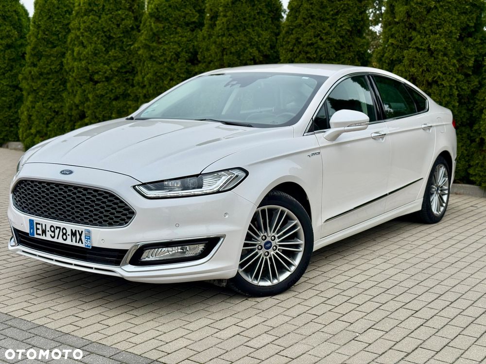Ford Mondeo 2.0 Hybrid Vignale Plus - 13