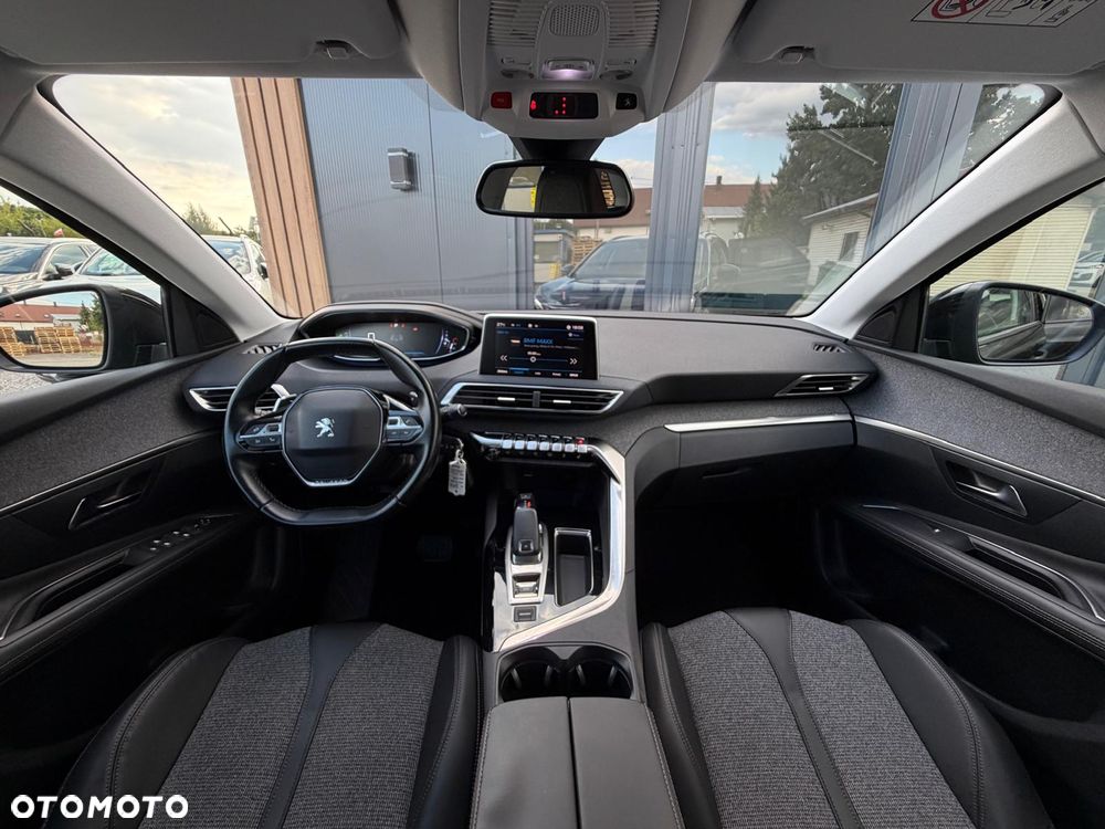 Peugeot 3008 BlueHDi 130 Stop & Start EAT8 Allure - 5