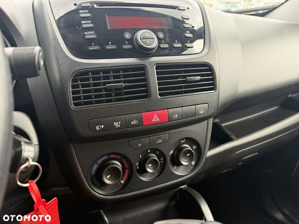 Opel Combo - 22