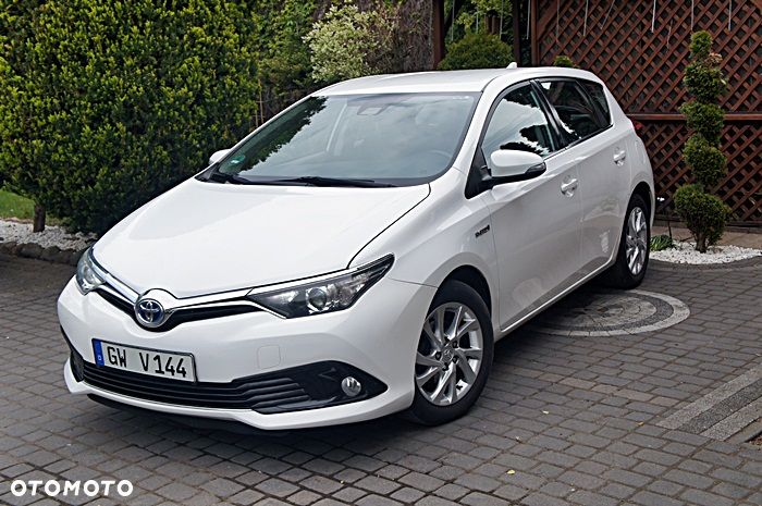 Toyota Auris 1.8 HSD Luna - 10