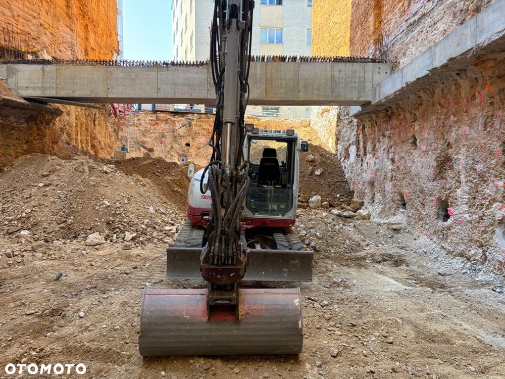 Takeuchi Tb 290 - 2