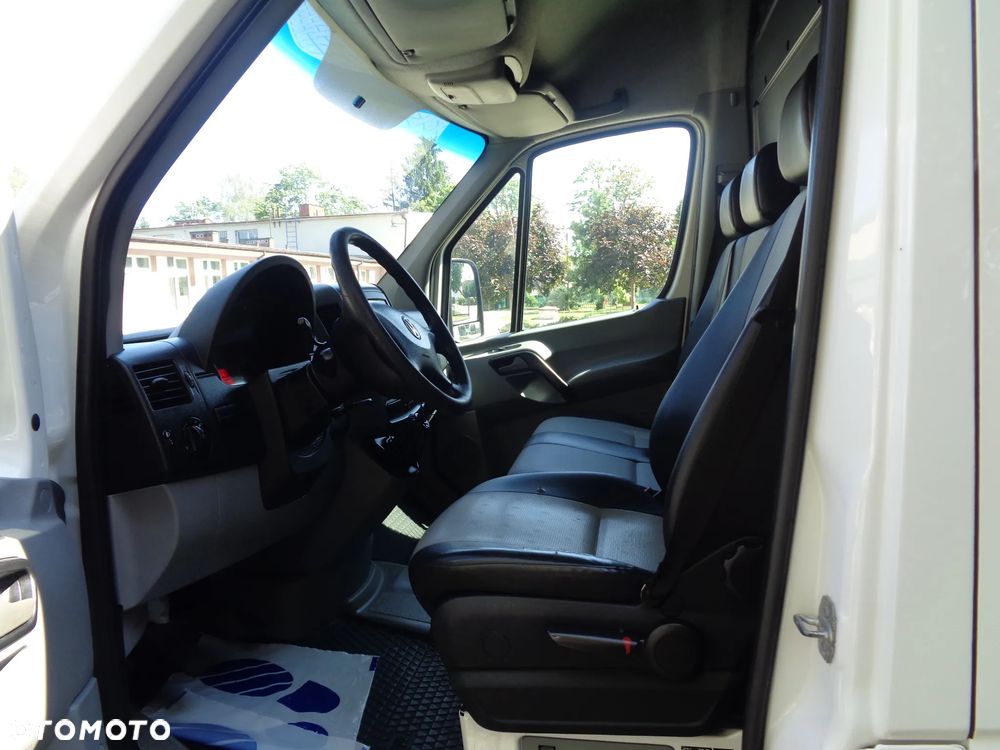 Volkswagen Crafter - 9