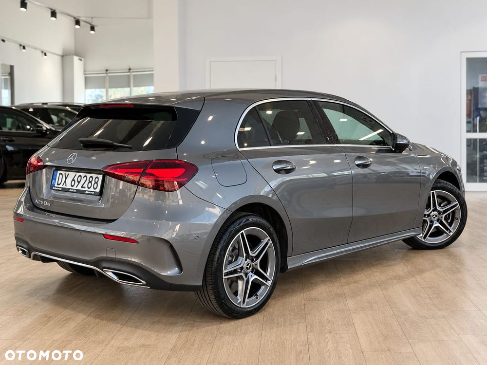 Mercedes-Benz A-Class 2025 photo 4